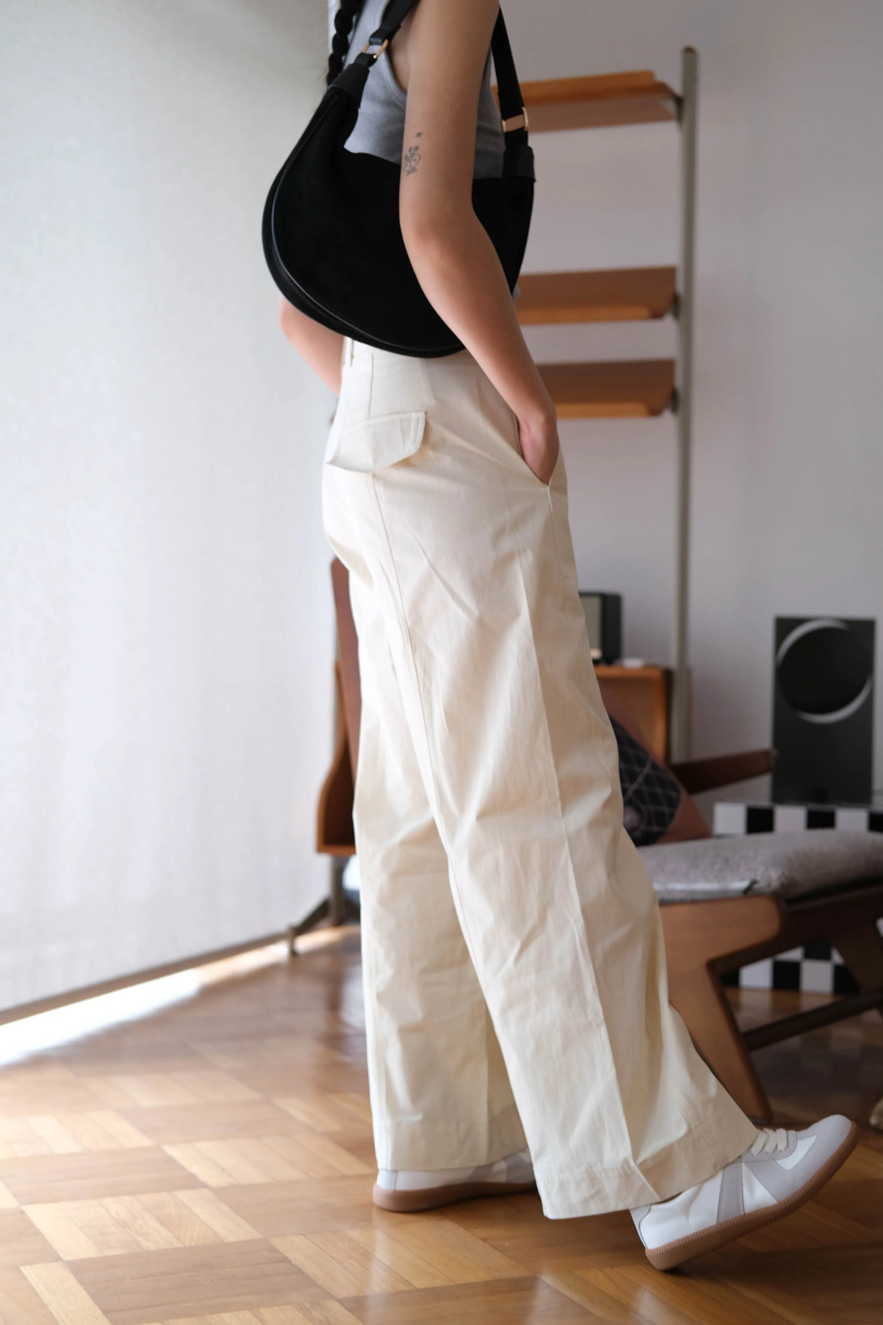 Loose and Slim Drape Slacks in Cream White