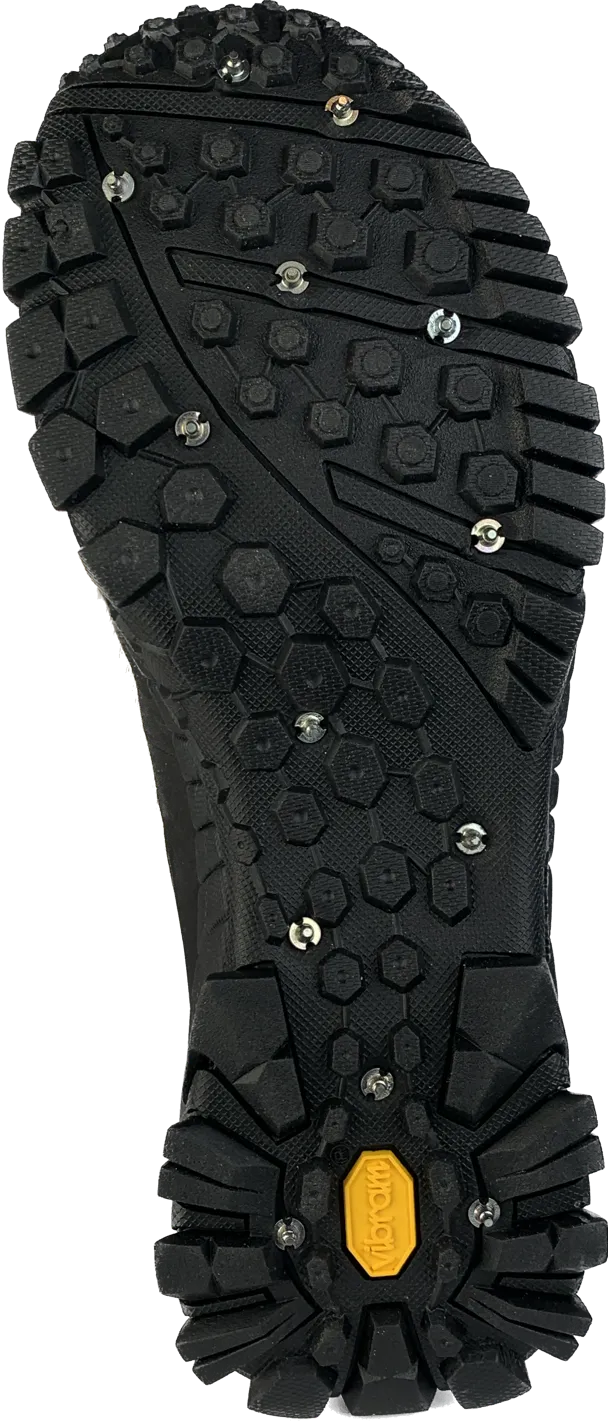 Model 3000B – Footwear Studs