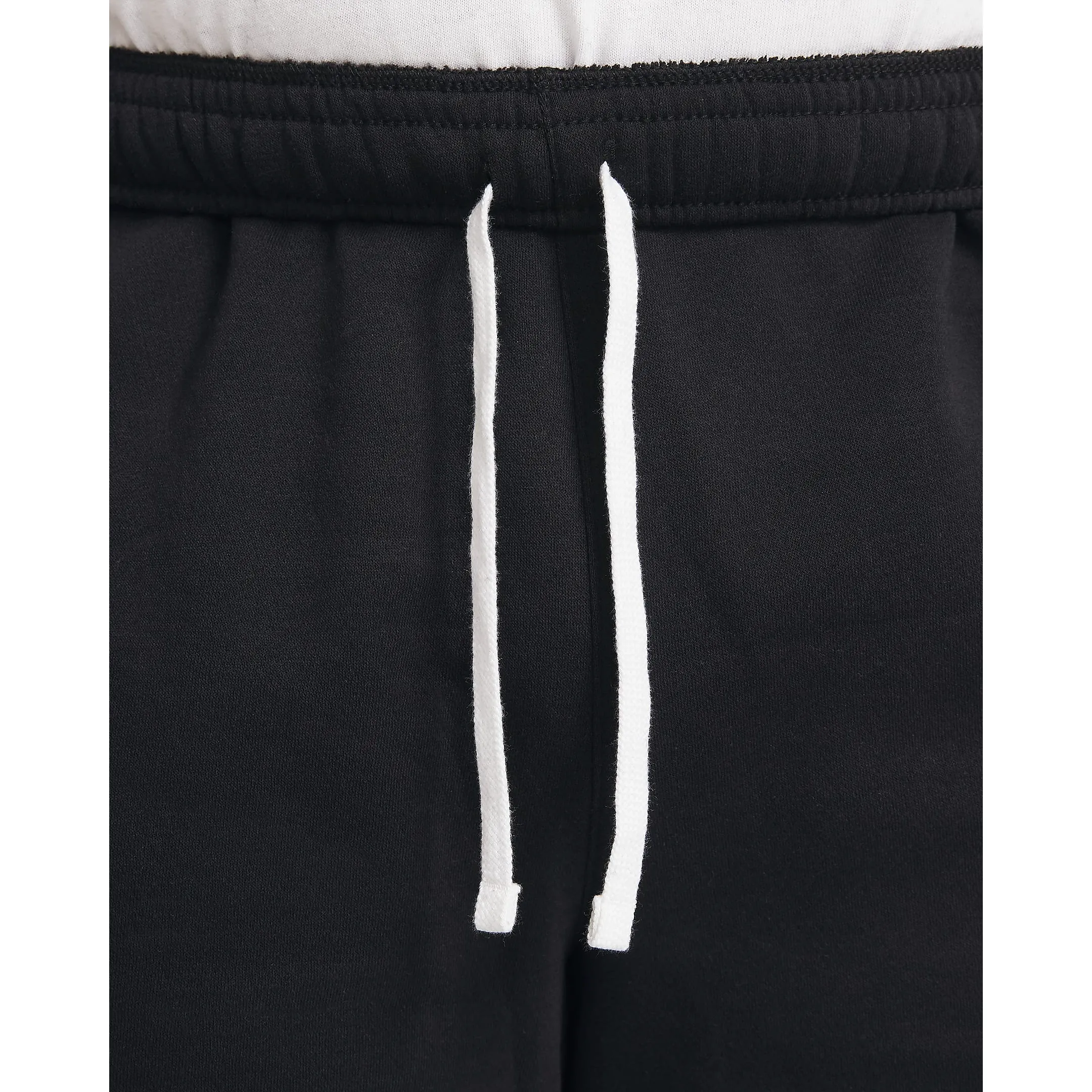 Nike Men's Sportswear Club Graphic Shorts - Black / White