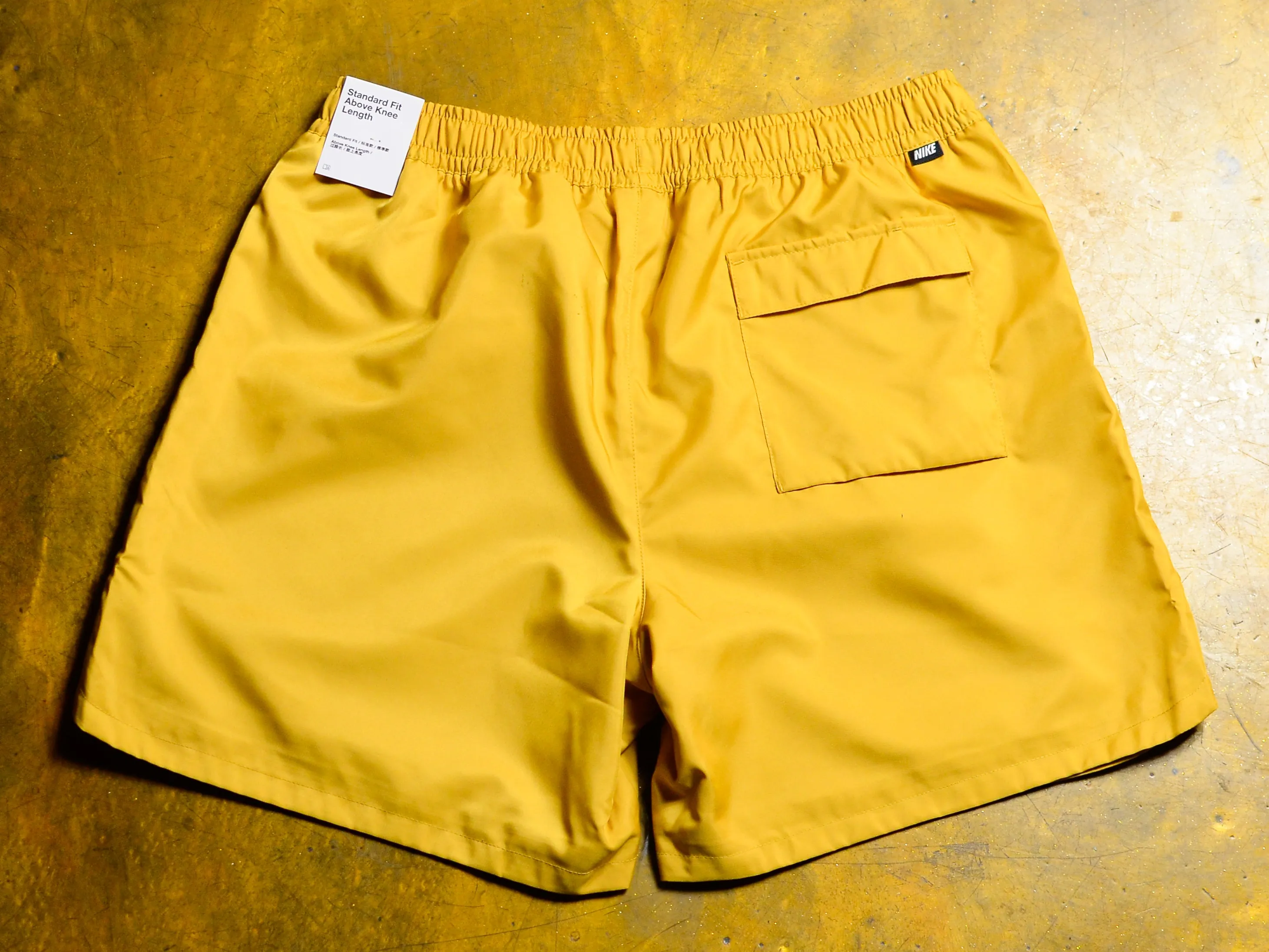 Nike Sportswear Essentials Woven Lined Flow Shorts - Wheat Gold / White