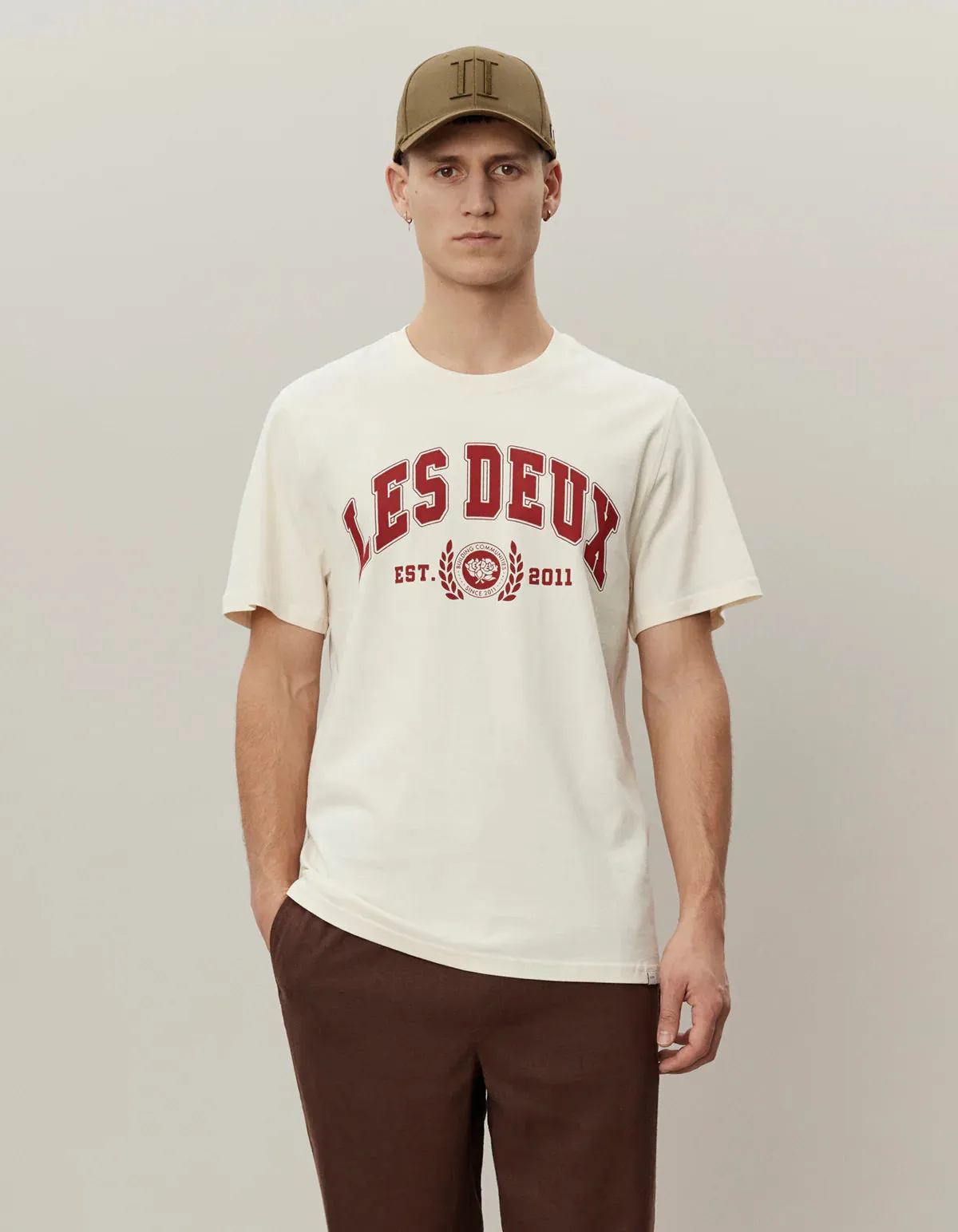 University T-Shirt Light Ivory/Burnt Red